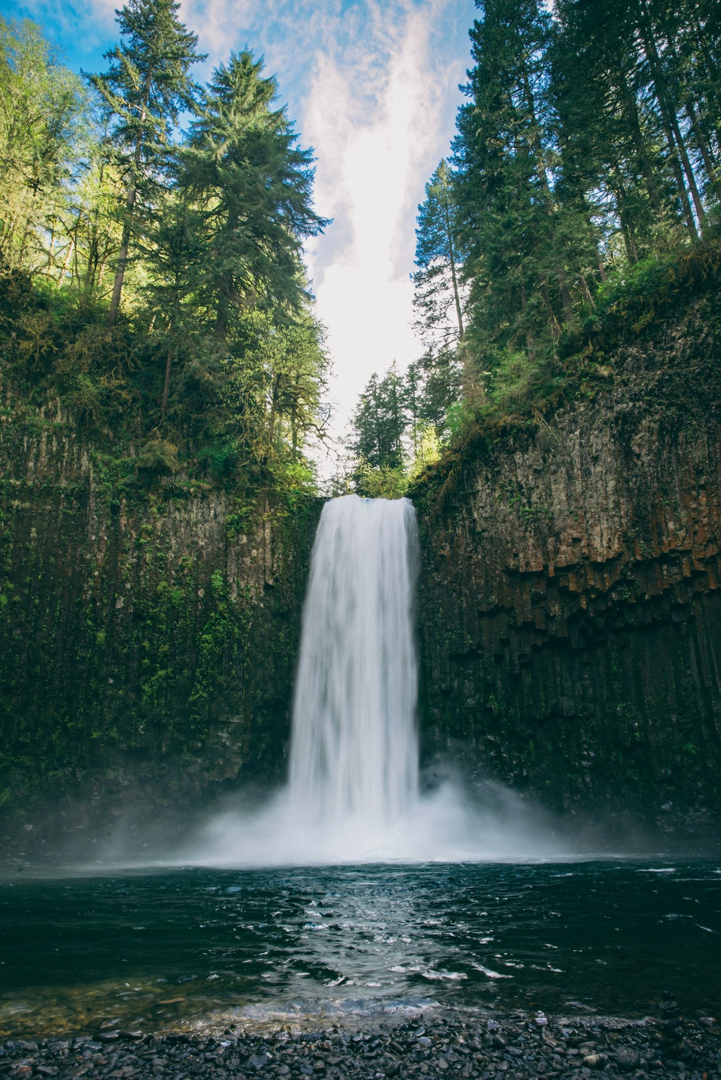 Top 5 Waterfalls to Visit Near Knoxville